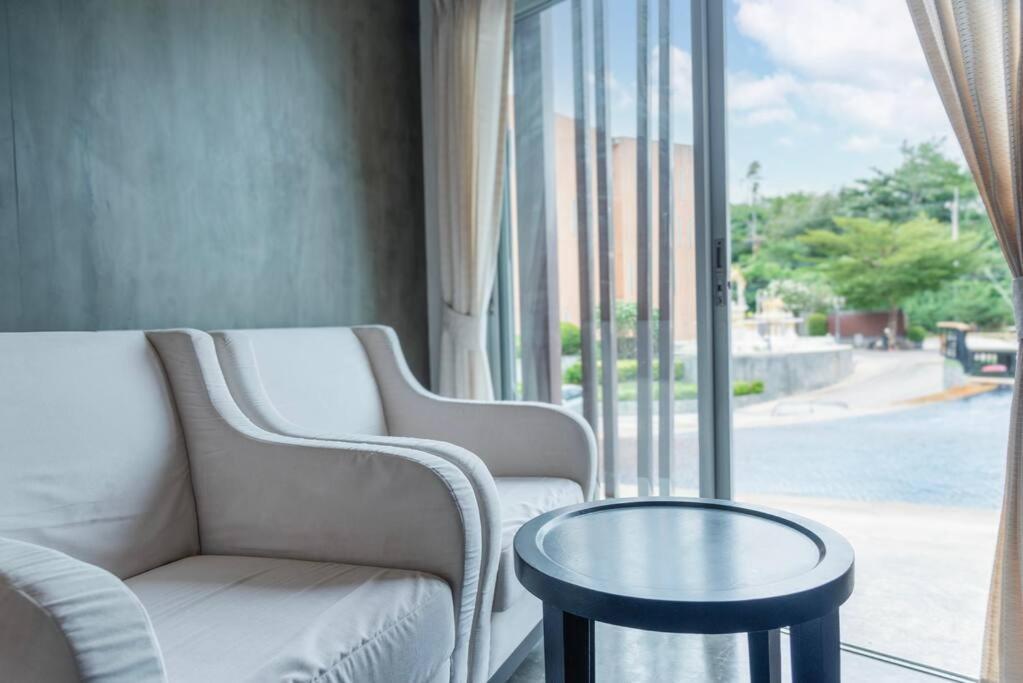 Poolside 1 * Strand Bang Rak